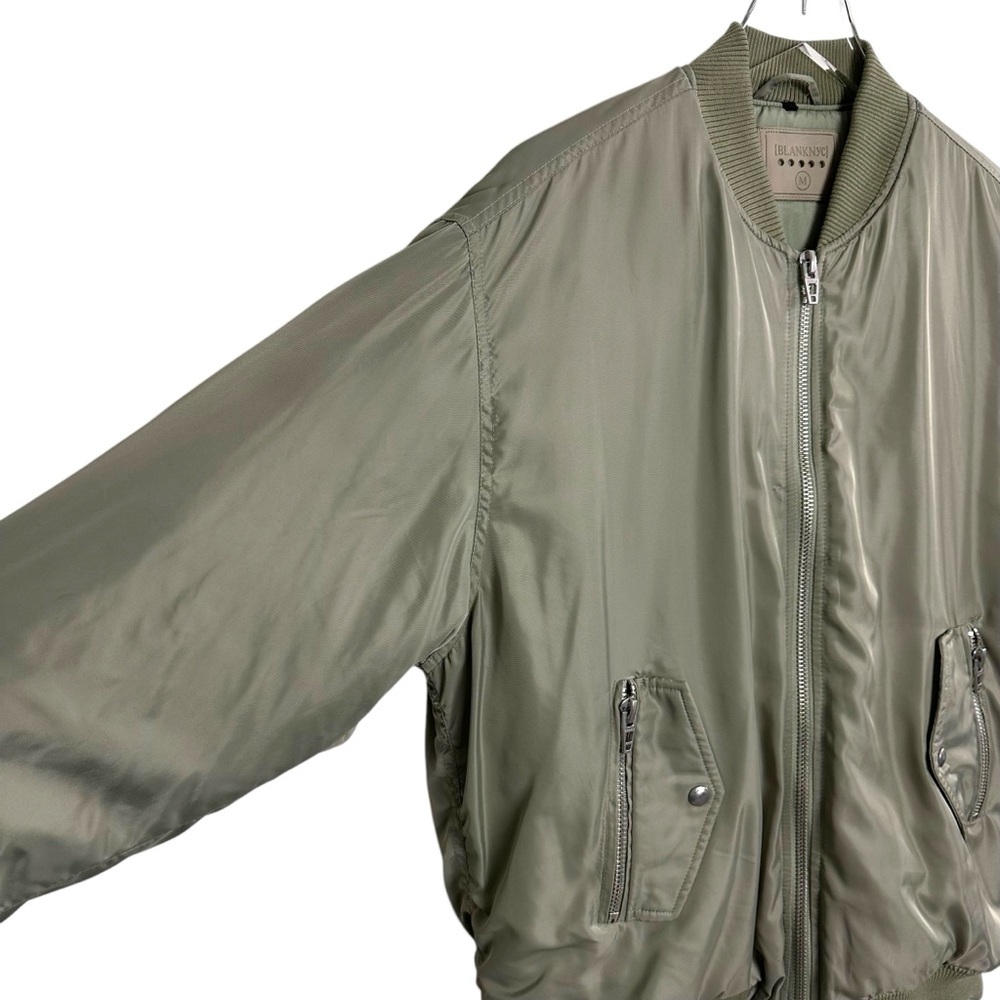 BLANKNYC‎ Women’s Oversized Long Nylon Bomber Jacket Sage Green Size Medium - Picture 10 of 16